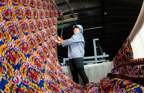南通海安：纺织化纤企业正开足马力赶订单