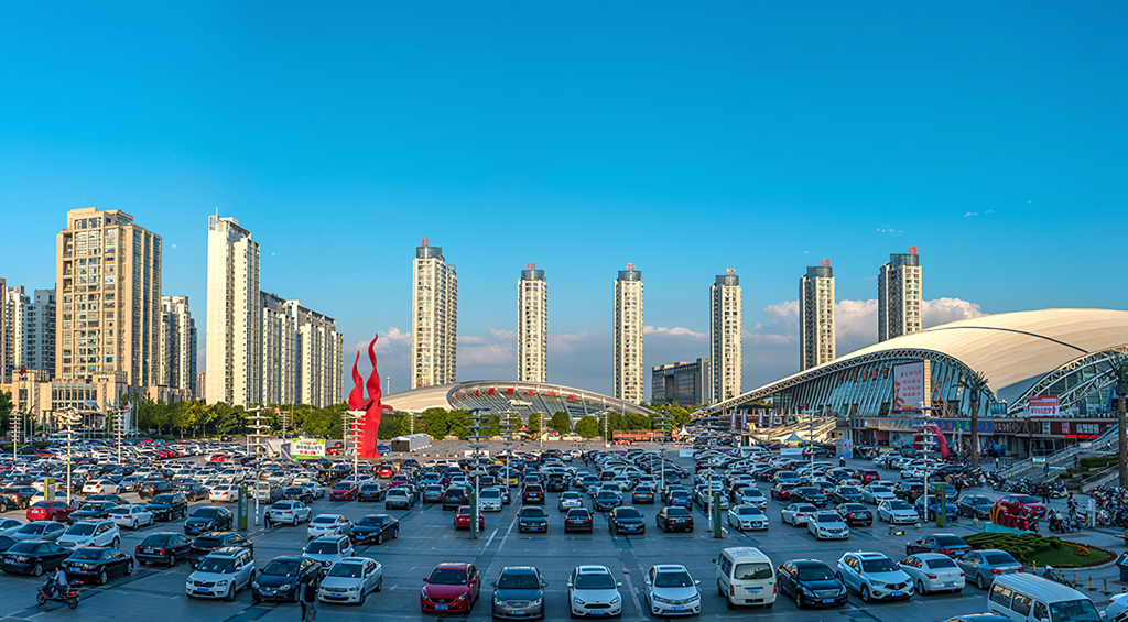 中南城广场 陈冬萌/摄